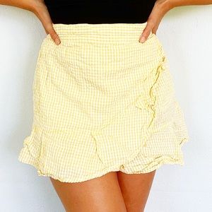 Sim & Sam yellow cotton gingham plaid print ruffle mini skirt size medium